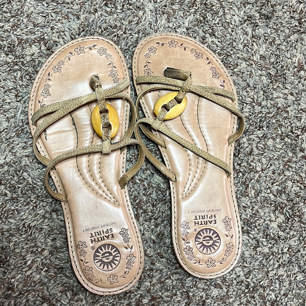 Never worn perfect condition